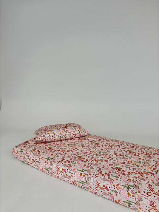 Double Country Club fitted sheet + pillow slips